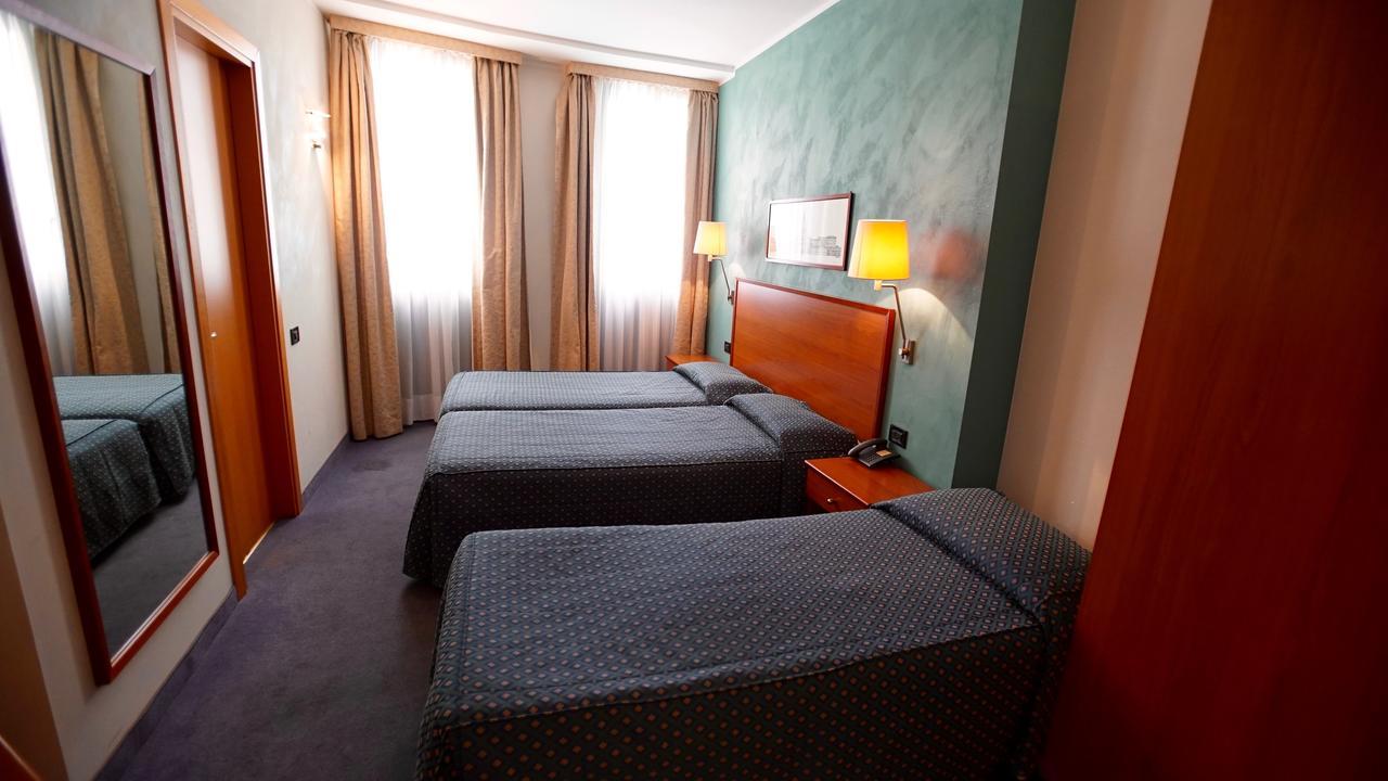 Classic Hotel Tulipano Терни Экстерьер фото