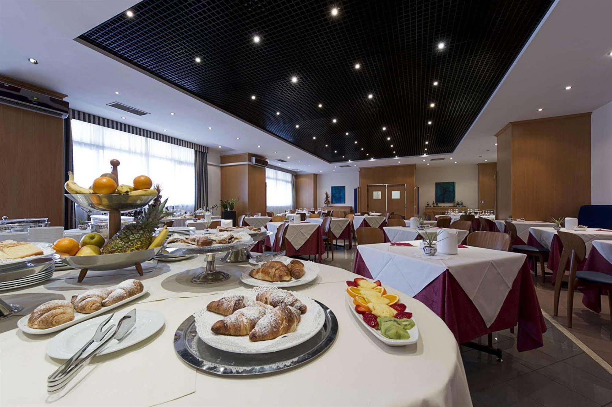 Classic Hotel Tulipano Терни Экстерьер фото