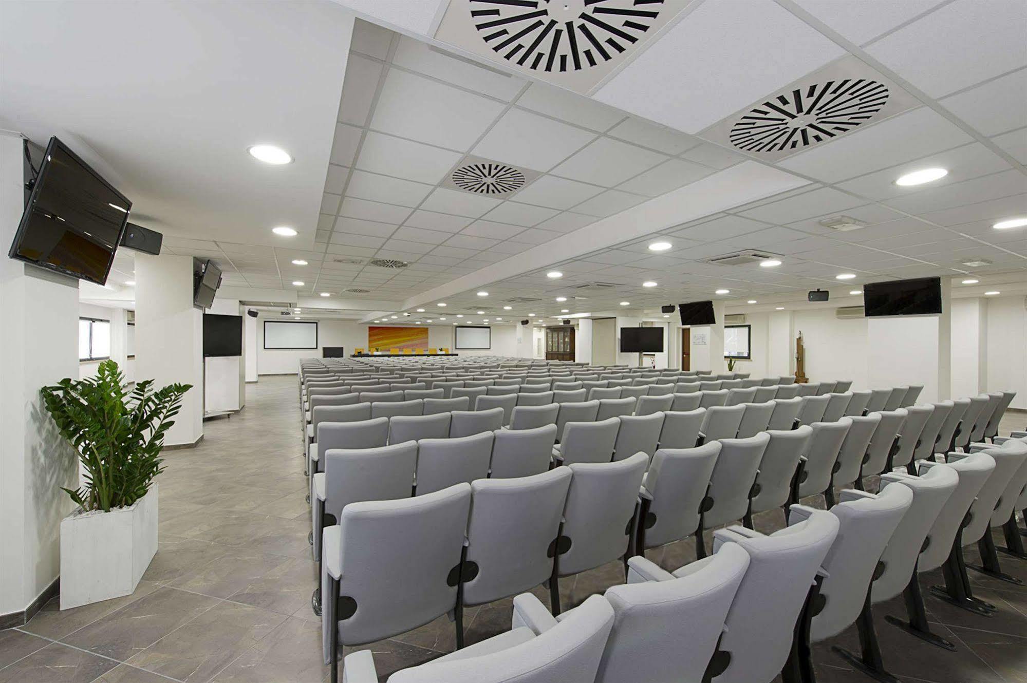Classic Hotel Tulipano Терни Экстерьер фото